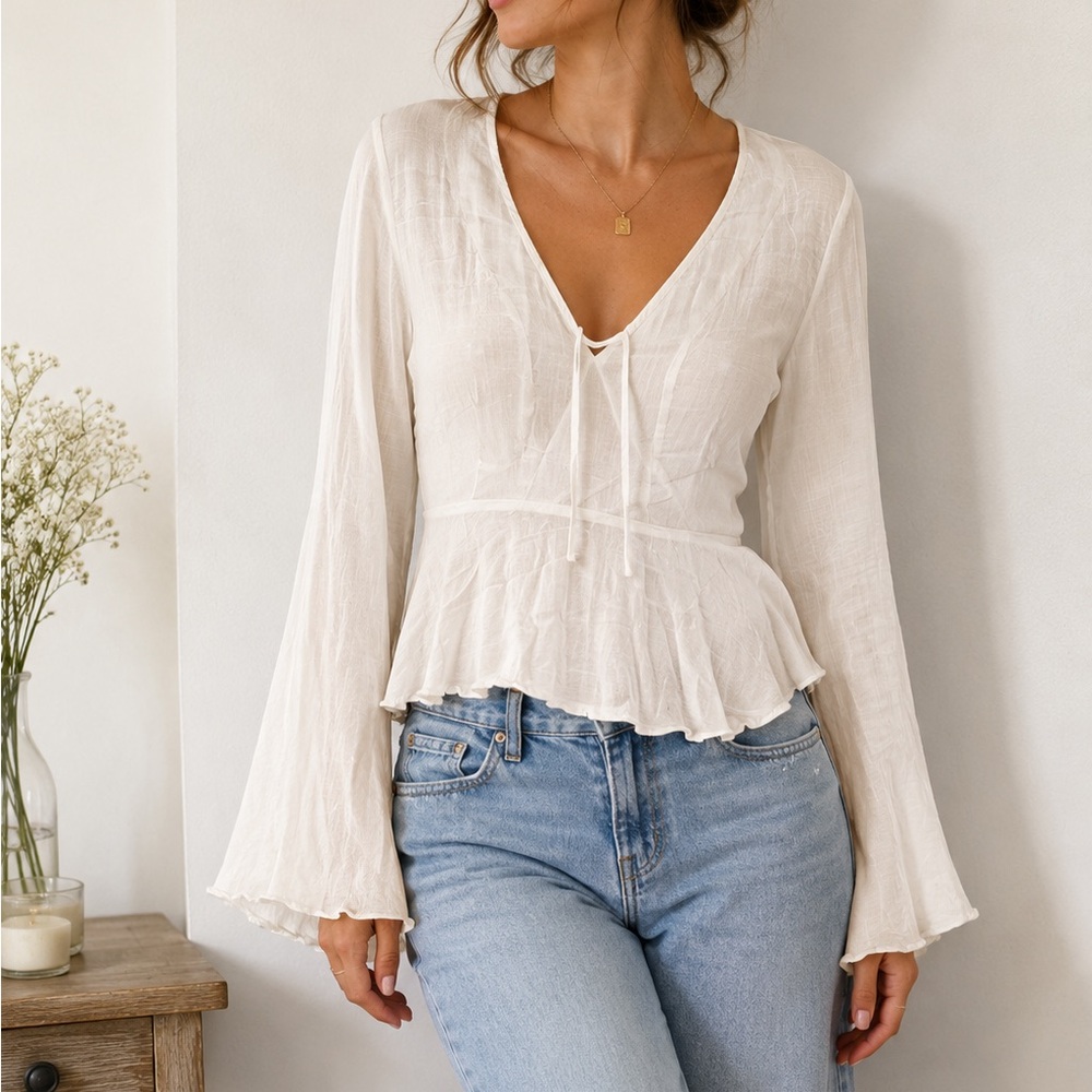 Forever 21 Cream Top with Bell Sleeves Size Small